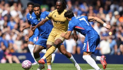 英媒：埃泽与弗兰克交谈后被说服，他曾考虑枪手但现在只想去热刺