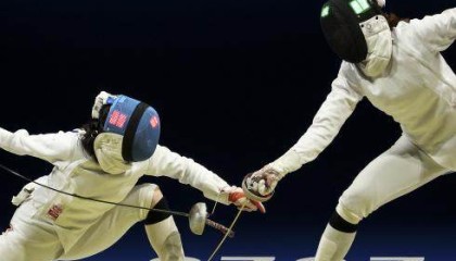 沙巴体育官网-一剑封喉再添一金！孙一文创造中国击剑新历史