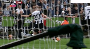 1730557420512021382.gif new ars 3.gif